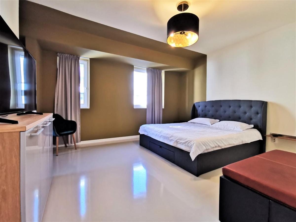 Grey Apartments クルージュ＝ナポカ エクステリア 写真